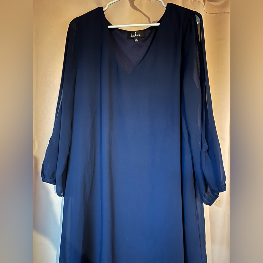 Navy lulus dress! Size XL